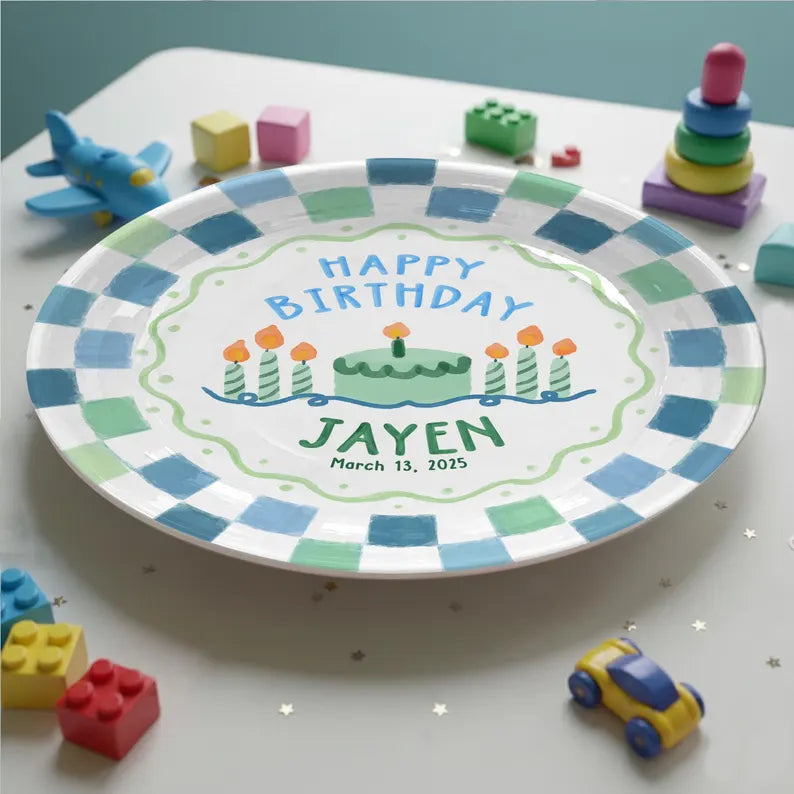 Green Cake with Blue Green Checkered Border Personalized Birthday Plate P119ZUV0