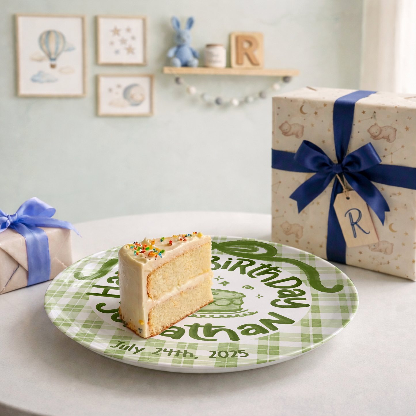 Green Gingham Personalized Birthday Plate P212JEY0