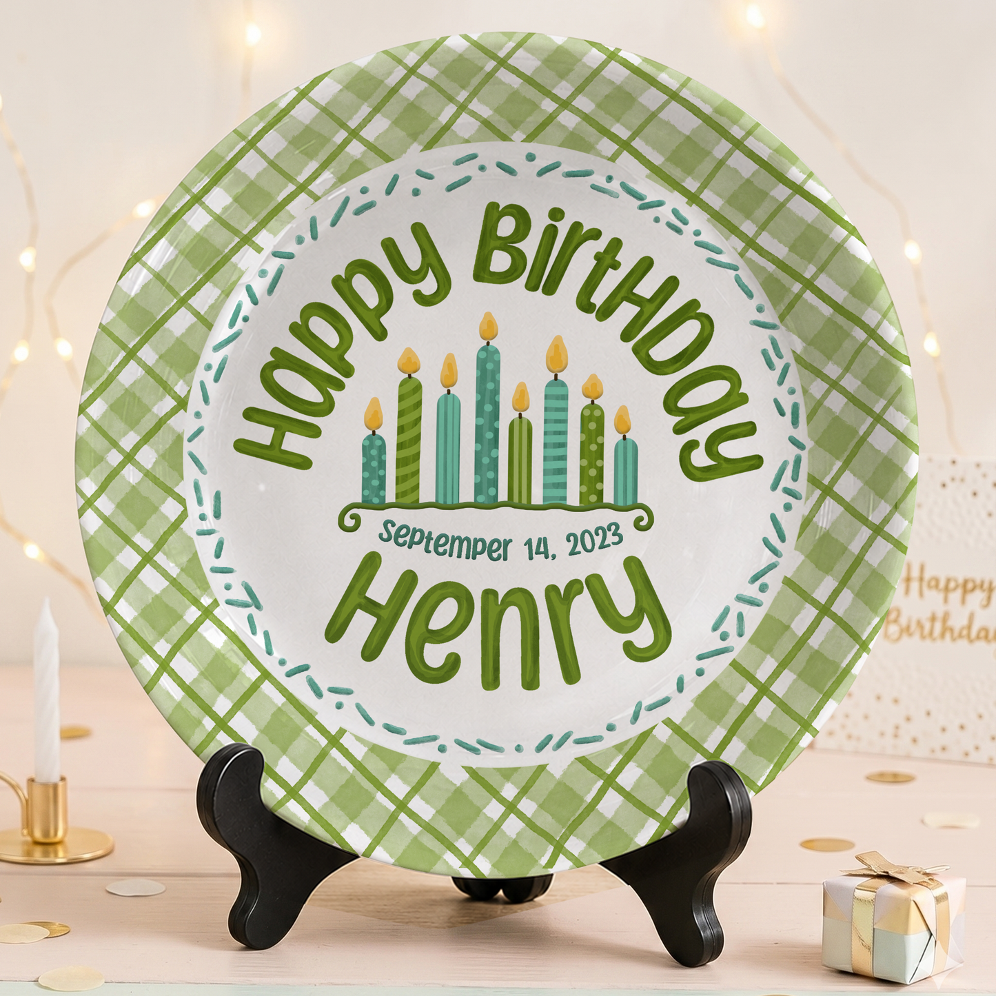 Green Gingham Cupcake Birthday Keepsake Personalized Birthday Plate P71WJP0